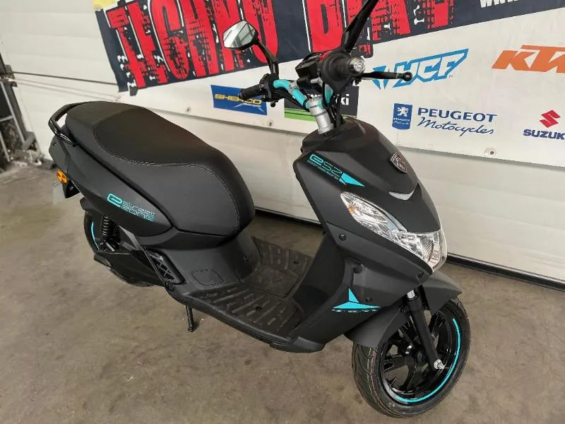 ESTREETZONE L1