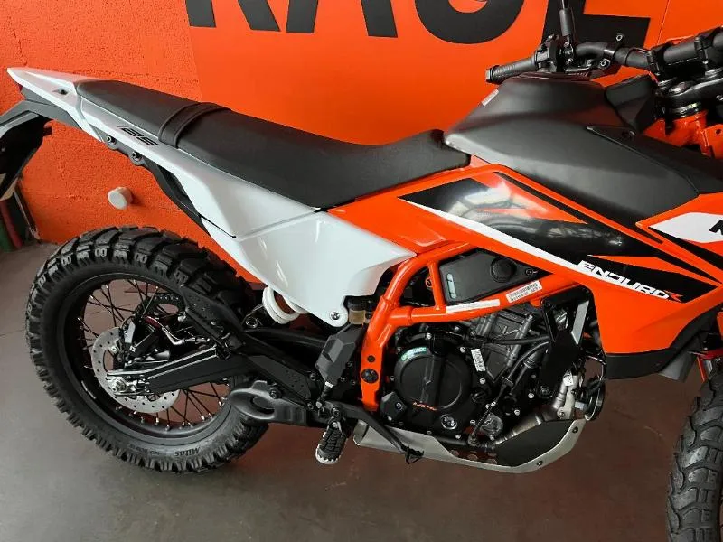 125 ENDURO R