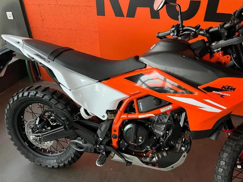390 ENDURO R