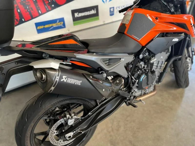 790 DUKE L