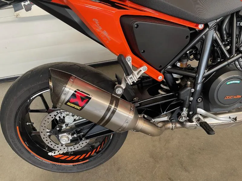 690 DUKE
