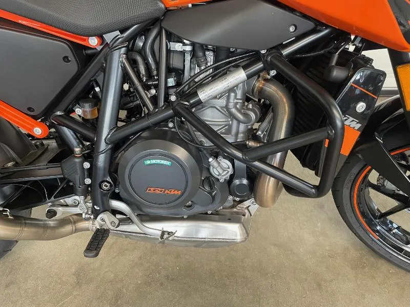 690 DUKE