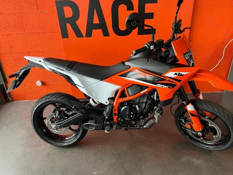 125 SMC R