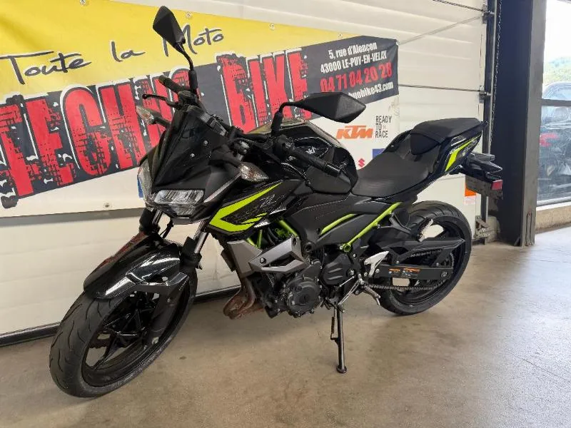 Z400