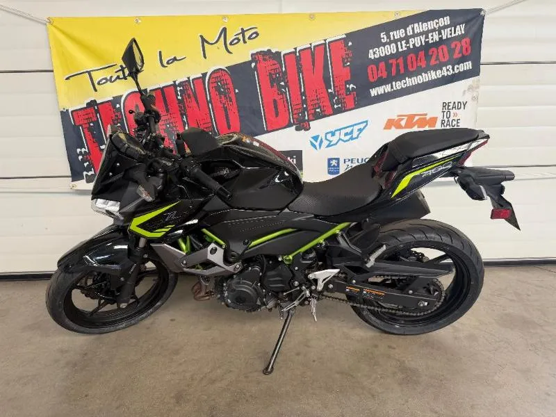 Z400