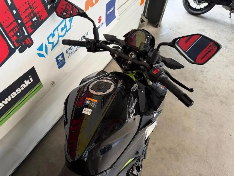 Z400