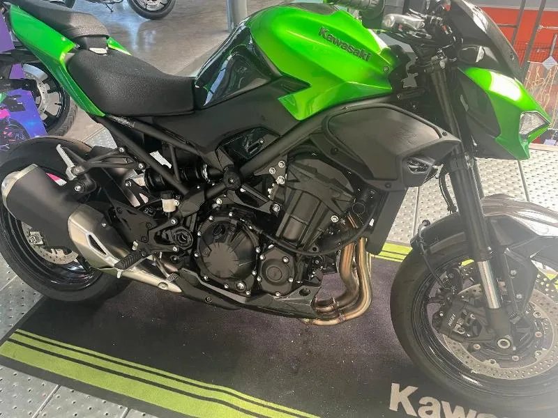 Z 900