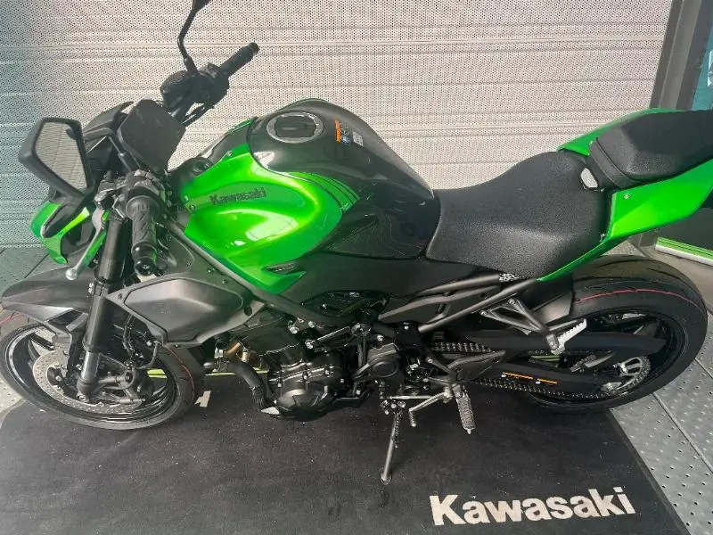 Z 900