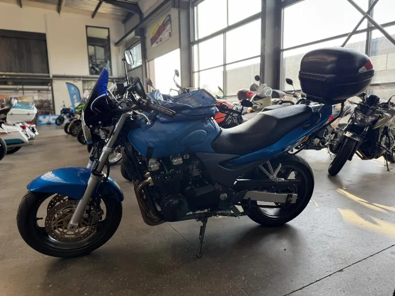 ZR7