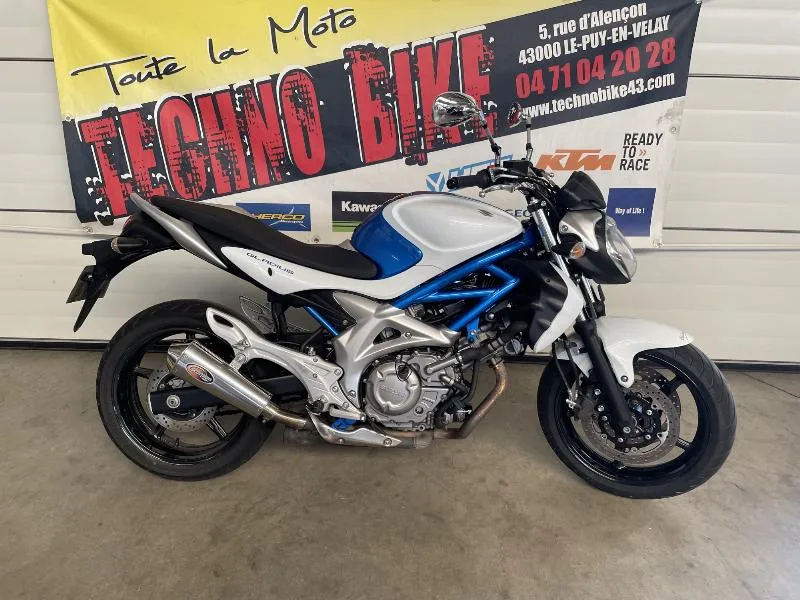 GLADIUS 650 ABS
