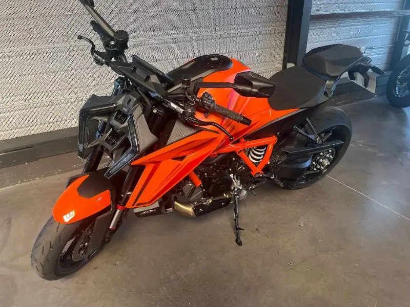 1390 SUPER DUKE R