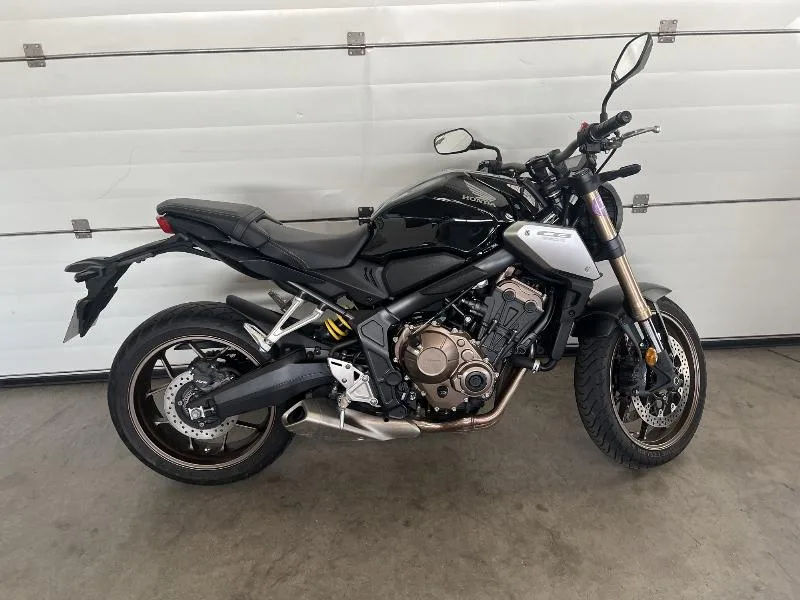 CB 650 R