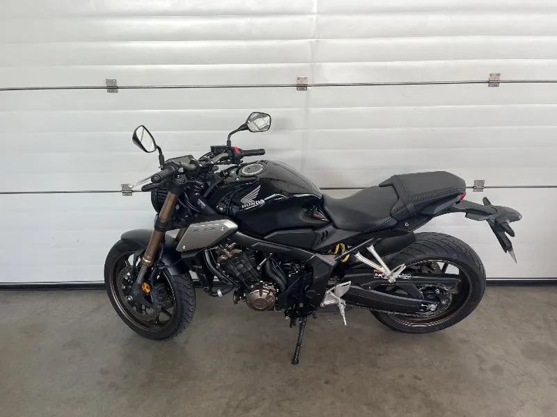CB 650 R