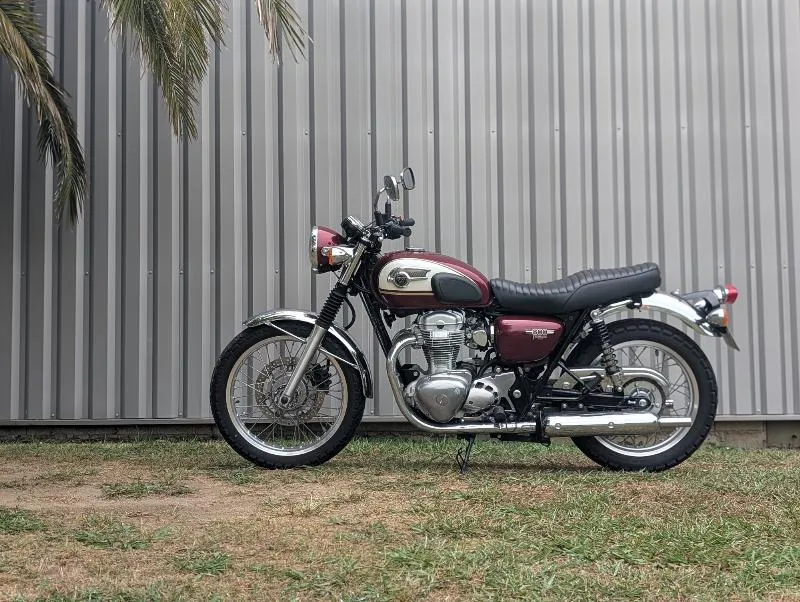 W 800