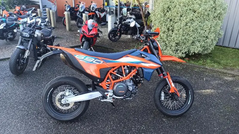 690 SMC R 2024