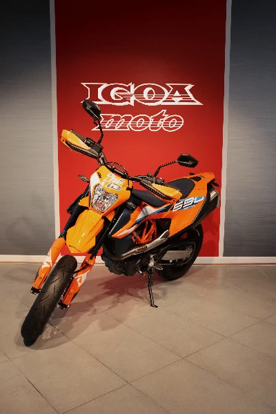 690 SMC R