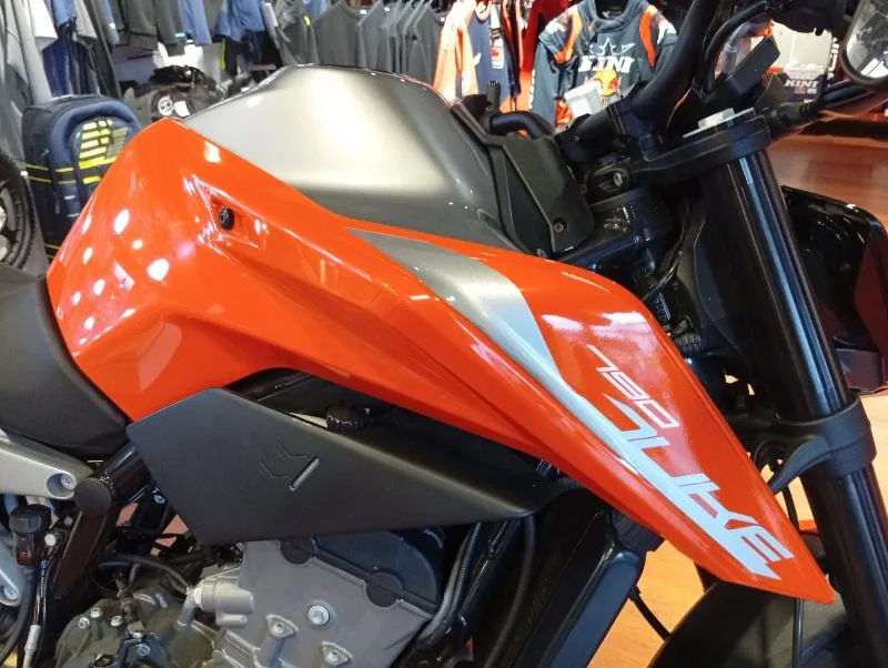 790 DUKE