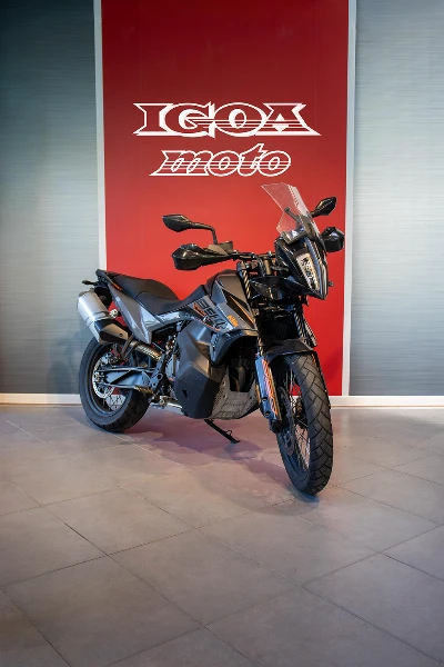 890 ADVENTURE L