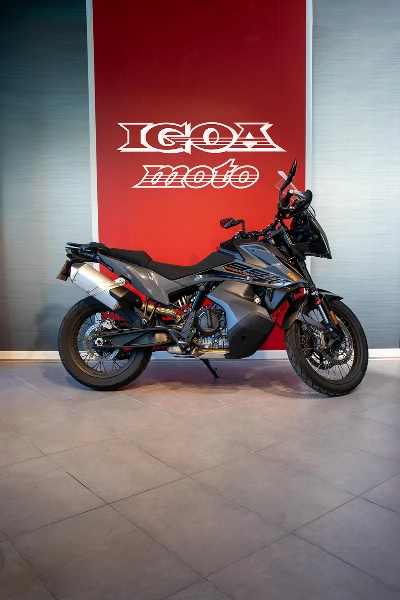 890 ADVENTURE L