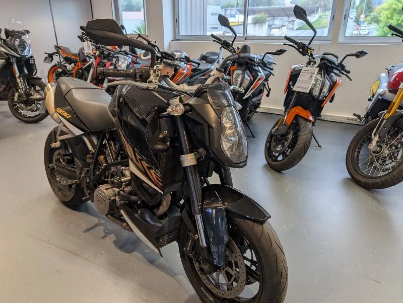 990 SUPER DUKE