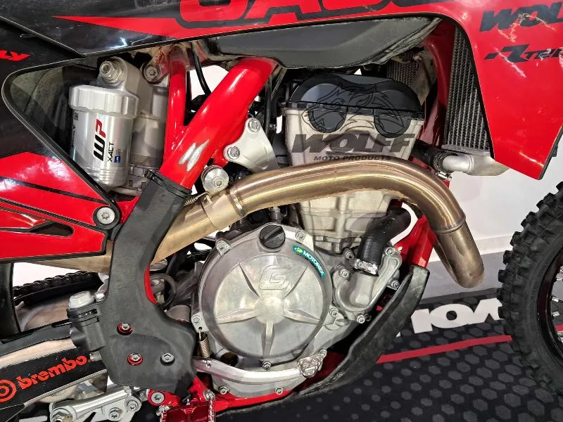 MC 250 F