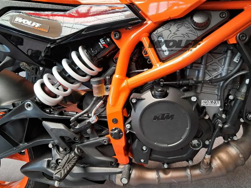 390 DUKE