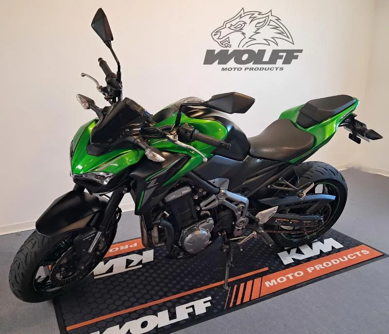 Z 900