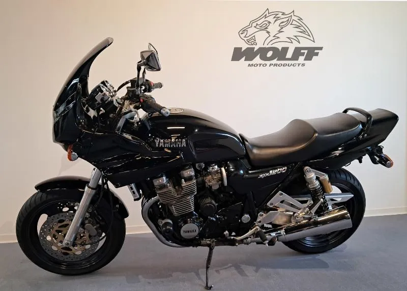 XJR 1200