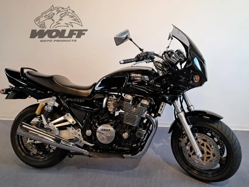 XJR 1200