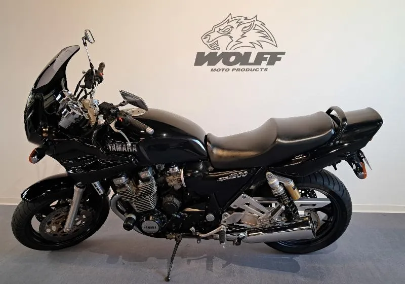 XJR 1200