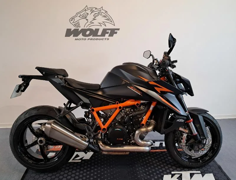 1390 SUPER DUKE R