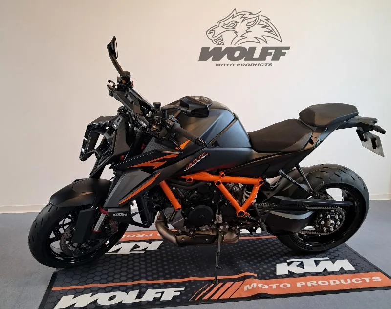 1390 SUPER DUKE R