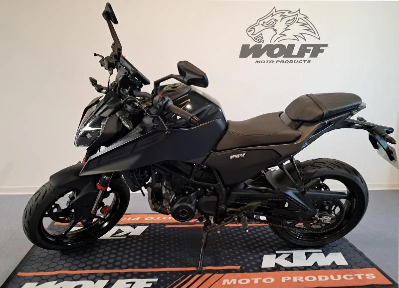 125 DUKE ABS