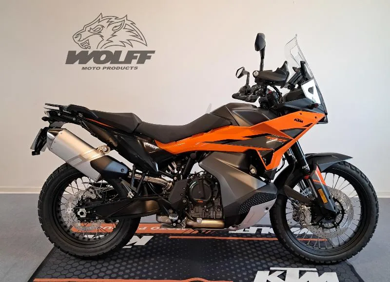790 ADVENTURE
