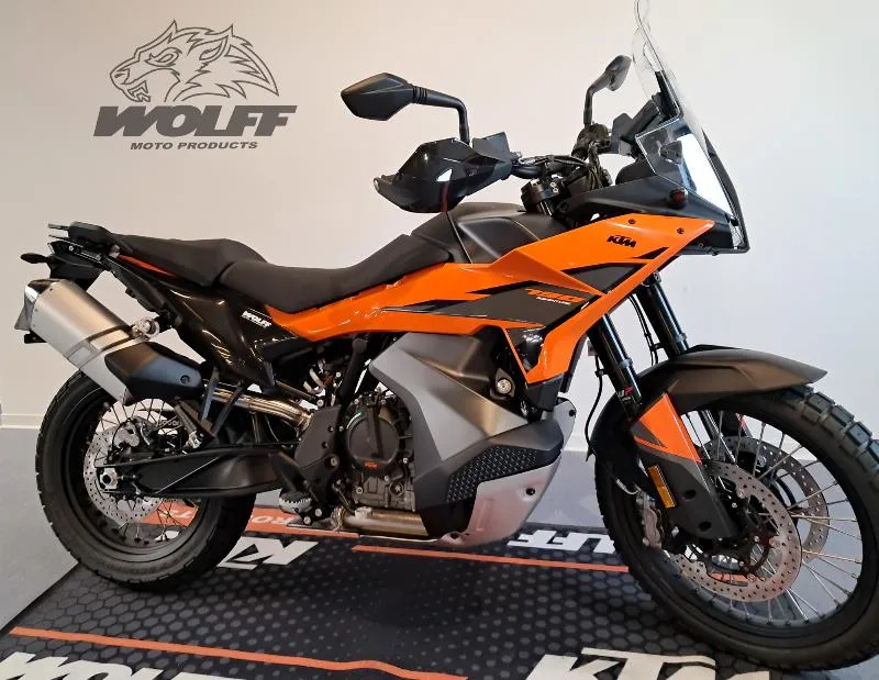 790 ADVENTURE