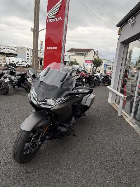 GL 1800 GOLDWING DCT