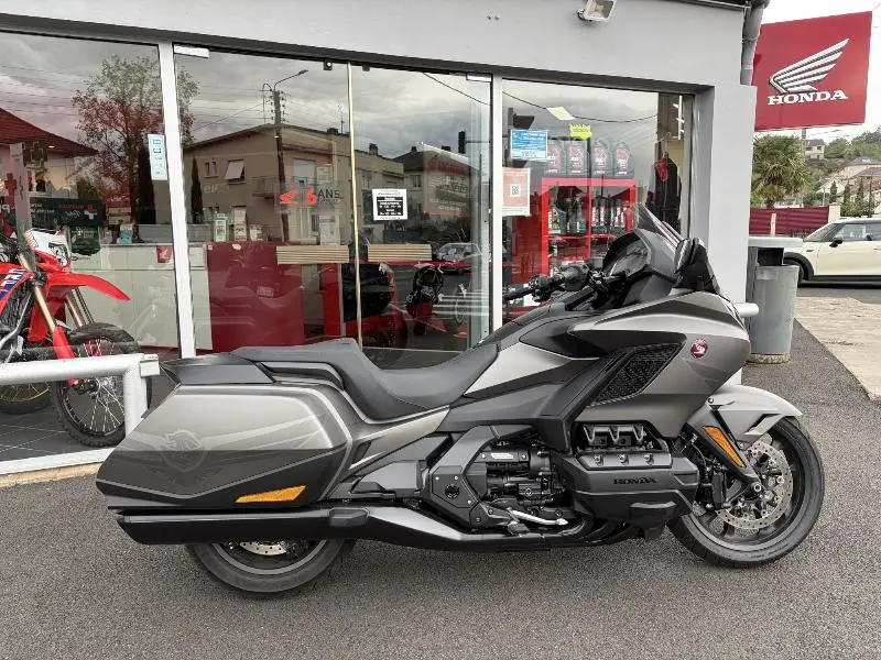 GL 1800 GOLDWING DCT