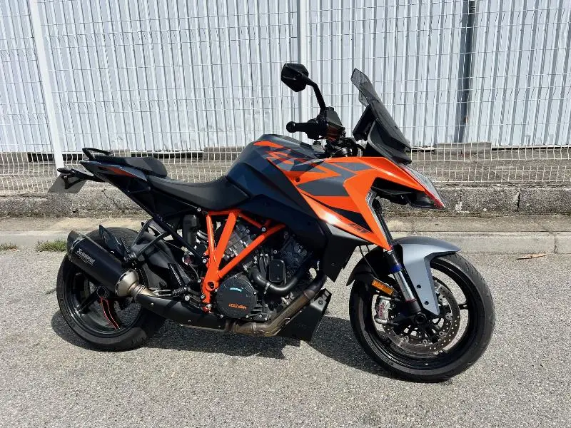 1290 SUPER DUKE GT