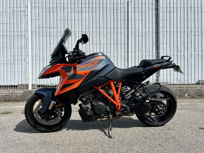 1290 SUPER DUKE GT