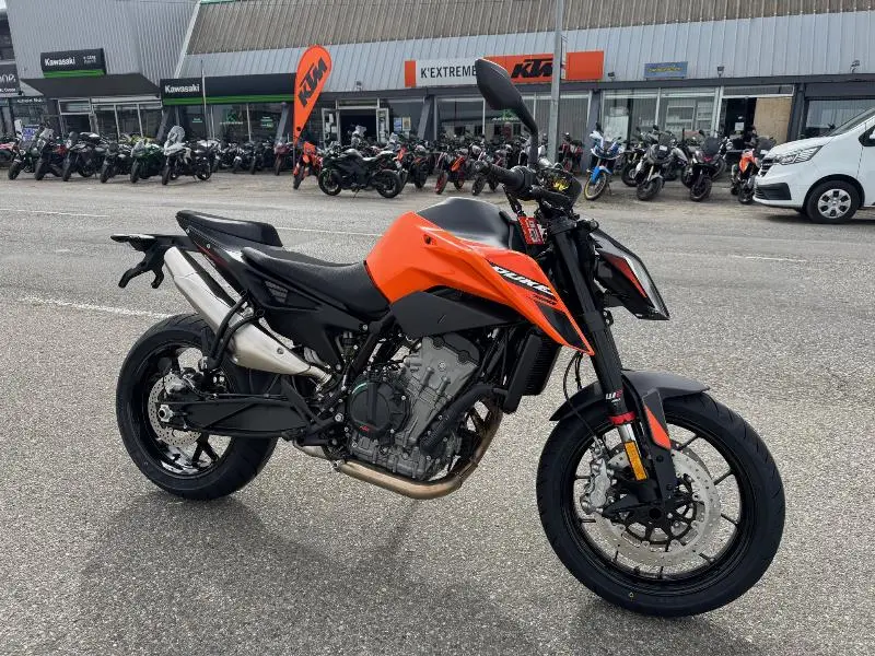 790 DUKE L
