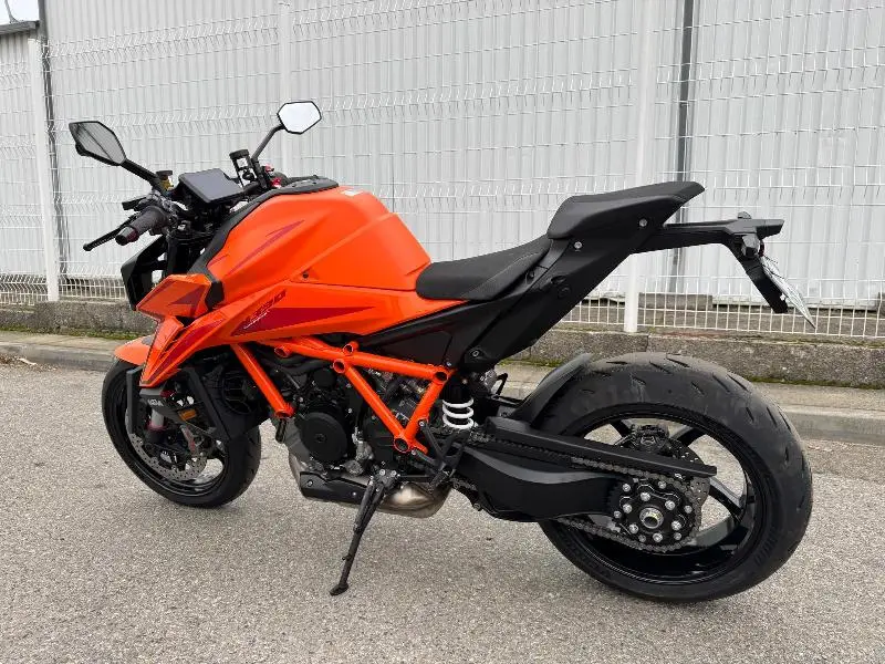 1390 SUPER DUKE R