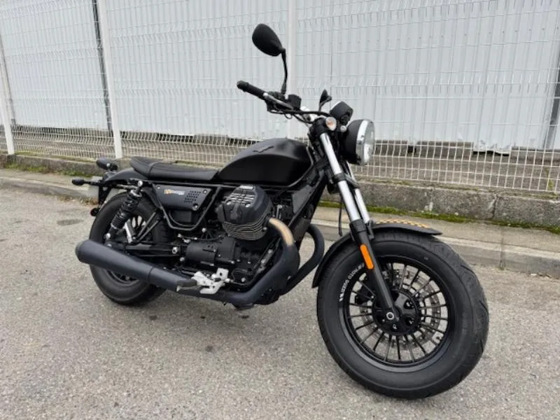 V9 BOBBER