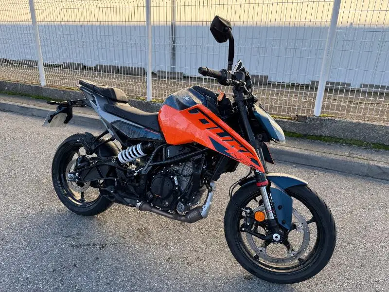 125 DUKE