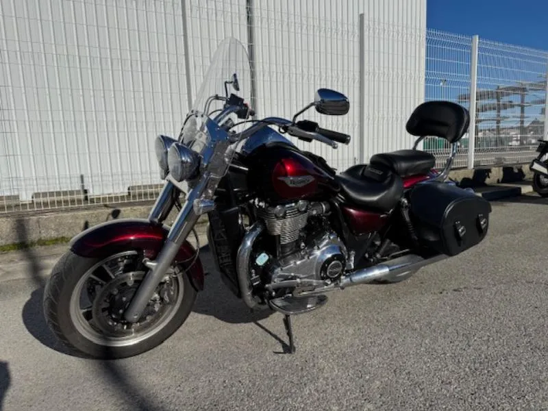 Thunderbird 1700 Commander