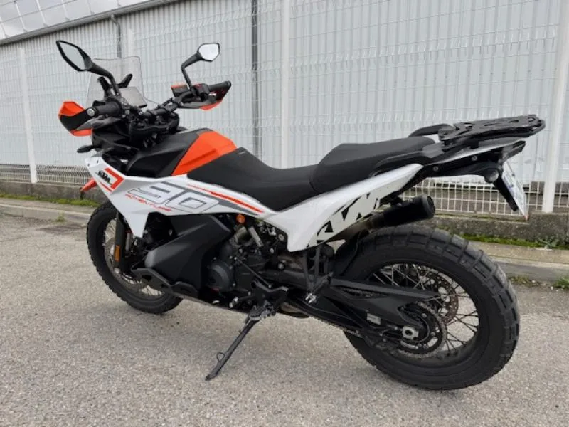 790 ADVENTURE