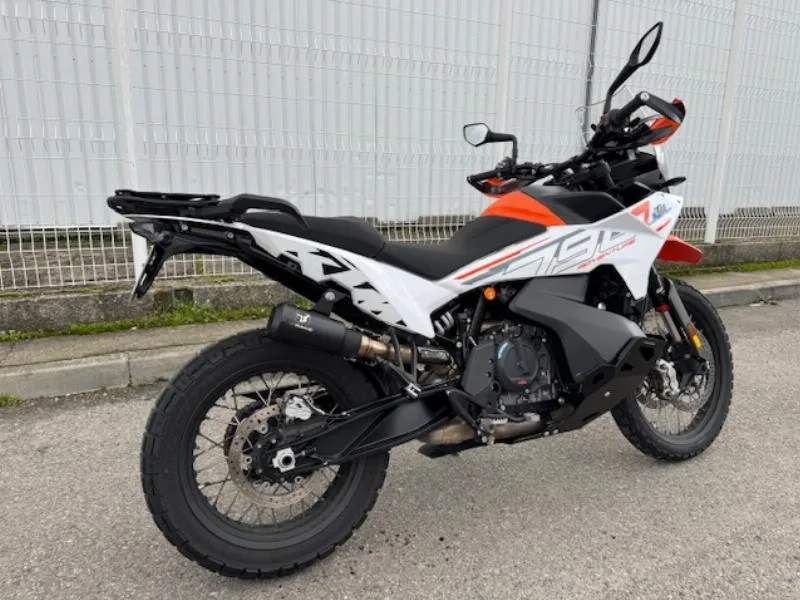 790 ADVENTURE