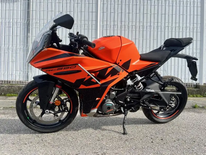 RC 390