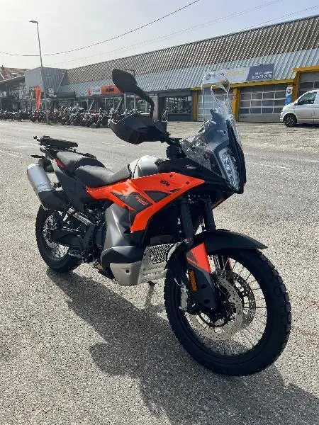 790 ADVENTURE