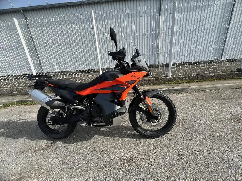 790 ADVENTURE
