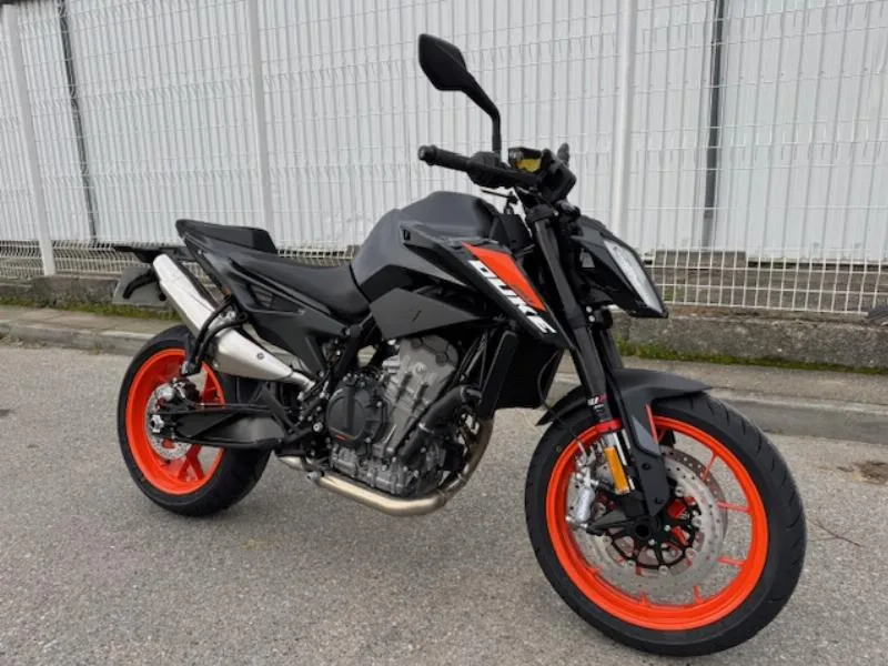 790 DUKE L